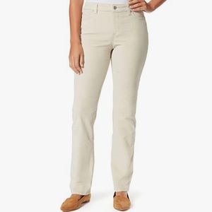 EUC Bandolino Jeans in Stone